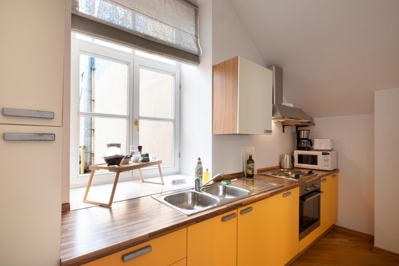 Old Two Floor Palasta Loft With River View
