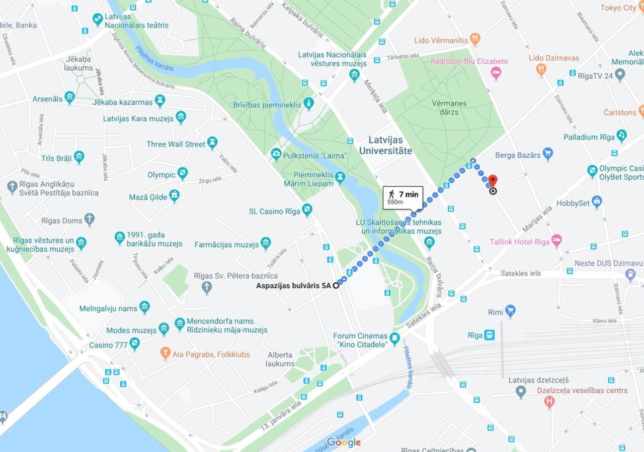 District, тихий центр города, всё под боком, удобно * Riga
