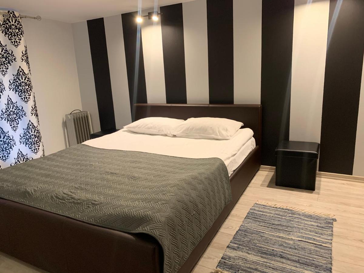 Apartment Modern-style Flat 2 *