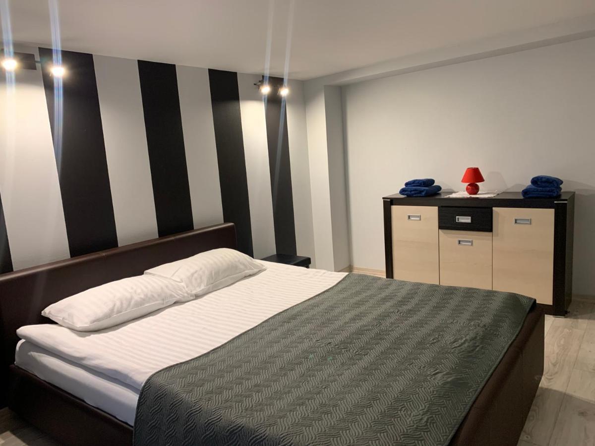 Modern-style Flat 2 Apartment *