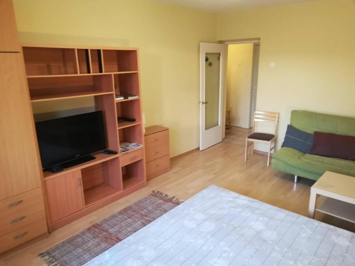 Apartment Ernesta *
