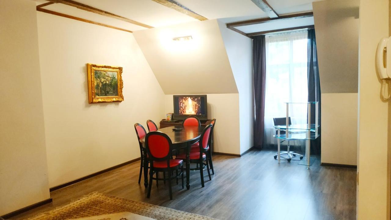 Apartment Old Town Charm