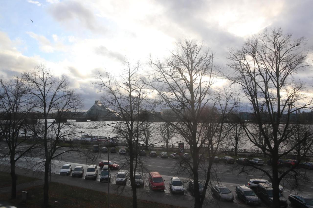 Heart Of Old Town - Riverside View *