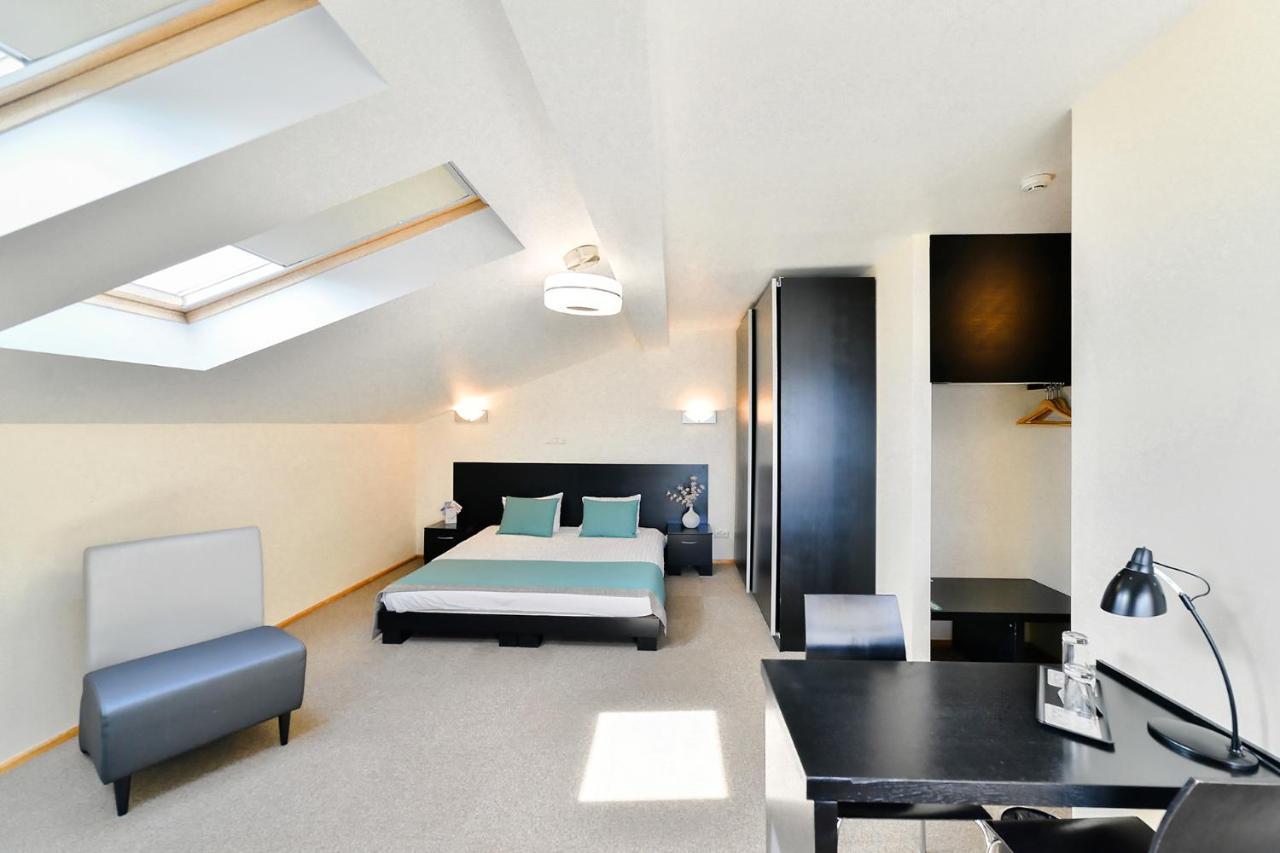 Hotel Vantis Riverside 3*