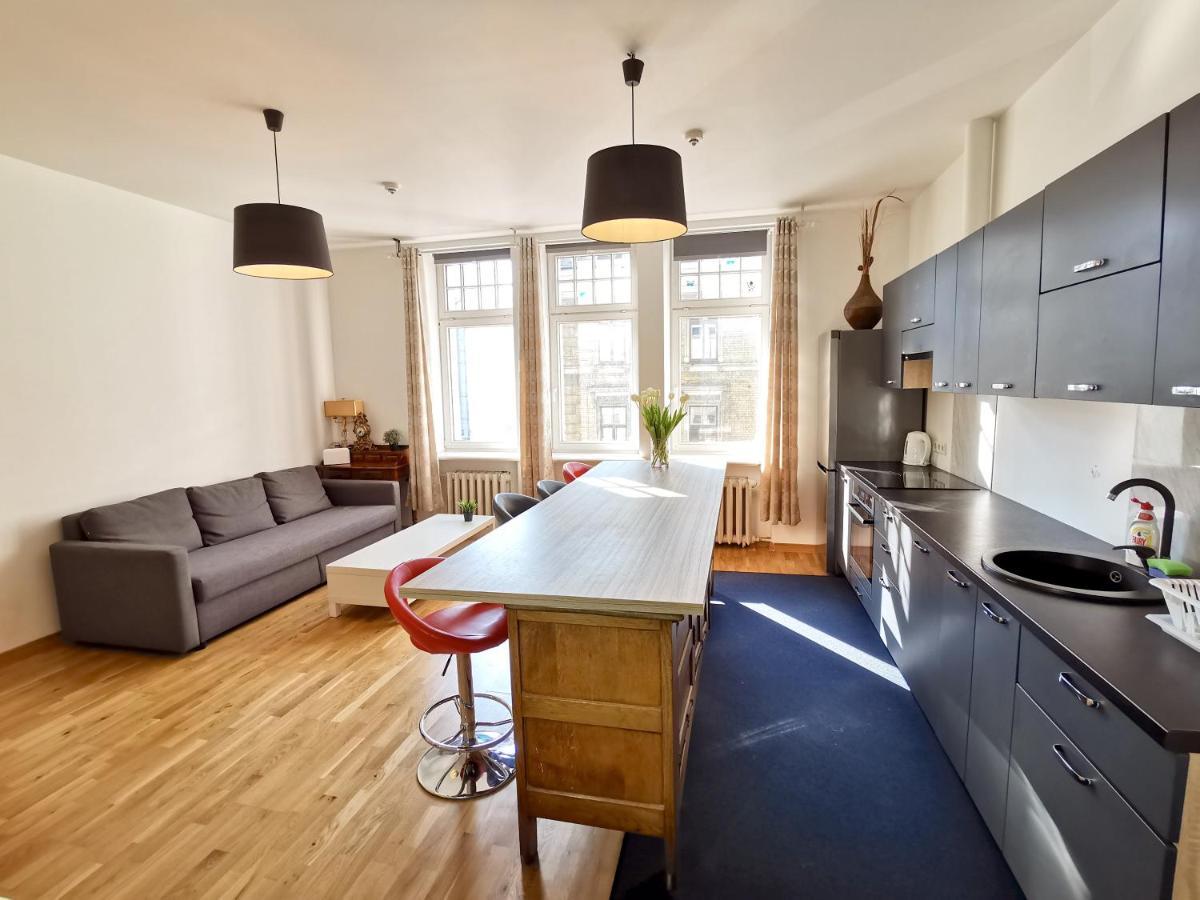 Apartment Brivibas Center *