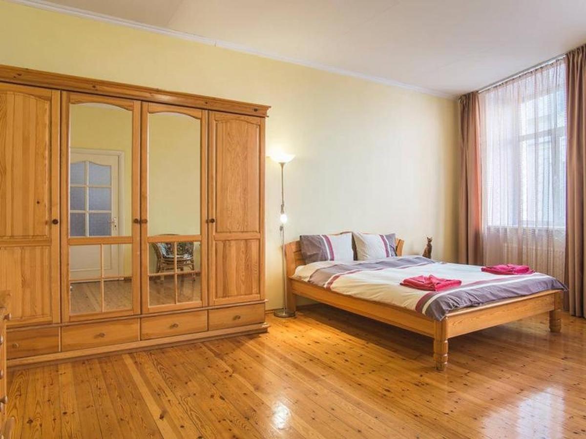 Apartment Old - 4 Bedroom *