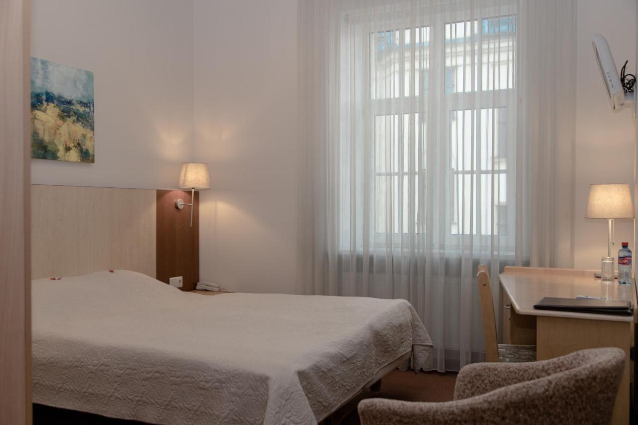Hotel Edvards