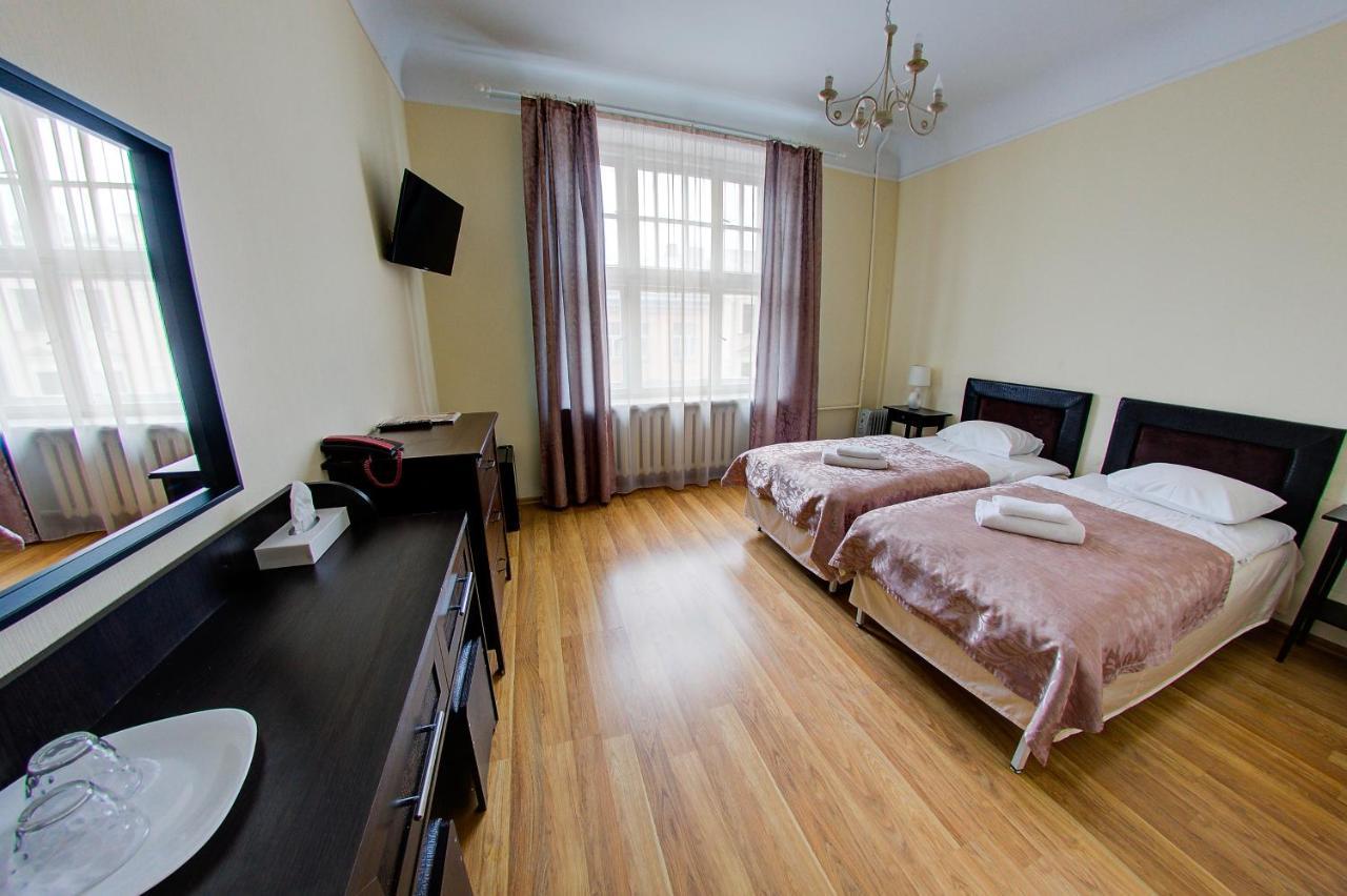 Hotel Viktorija 3*