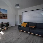 Sunbeam Design Apartment
