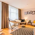 Central 2-Level Penthouse With Terrace And Free Parking