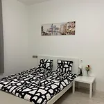 Smart Inn