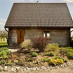 Riga Mangalsala Cottage With Sauna