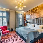 Grand Poet Hotel And Spa By Semarah