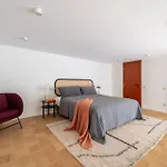 Bright Designer Loft In The City Center