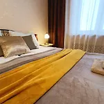 Old Town Retreat With Stunning Views 2 Bedroom Apartment Nearby The Church Of Saint Peter