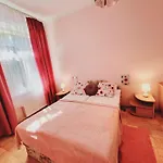 Cozy, Spacious Apartment Riga Gertruda Self Chek In 20 Min To Old Riga With Car 5 Min