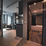Free Parking, Gym & Security, Air Conditioner, Kitchen & Washing Machine, Children\'S Playground, 4K Oled Tv & Highspeed Wifi, Skyline View Balcony In Central Location