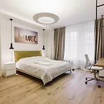 Millionaire Suite