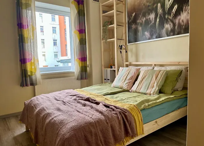 Cozy Vibes Like Home It Is Quiet Apartment With Three Bedrooms