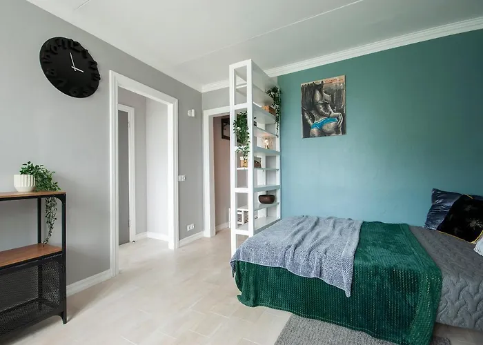 Cozy & Discreet Apartment In Riga