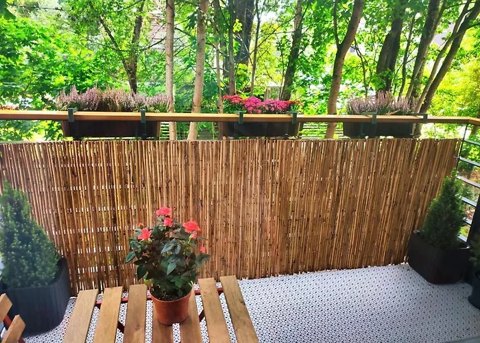 Cozy 2-Bedrooms Apartment In A New Complex Near The Airport And The Center