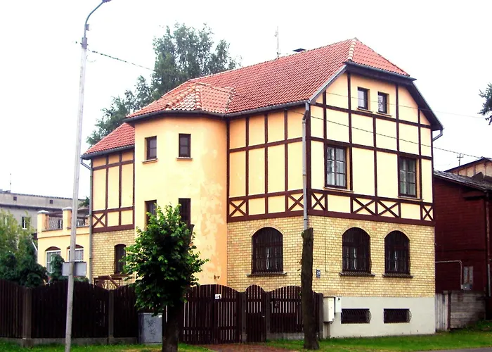 Villand Hotel With Free Private Parking And Self Check In