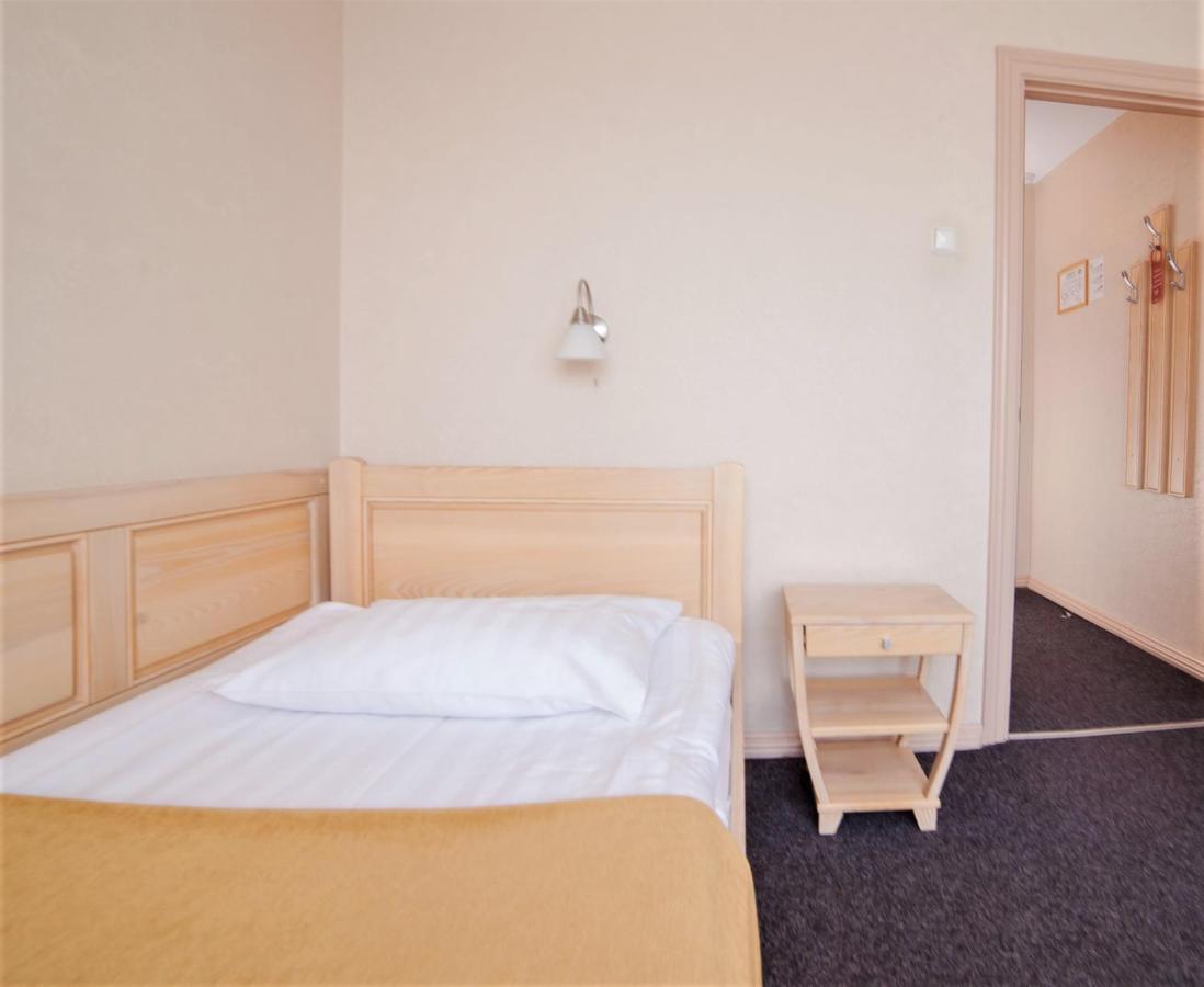 Hotel Rija Tia