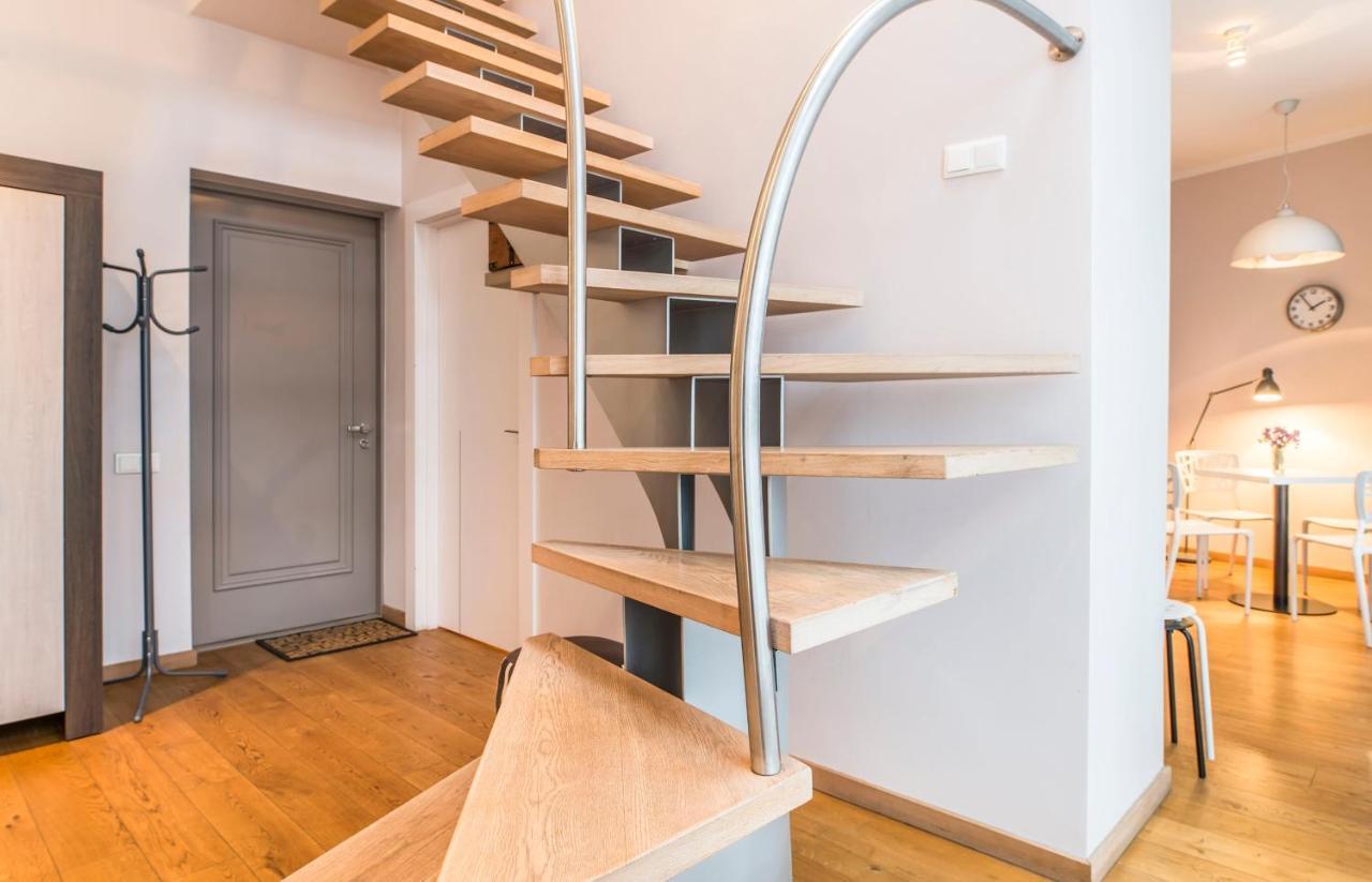 2-level Penthouse With Terrace And Free Parking *