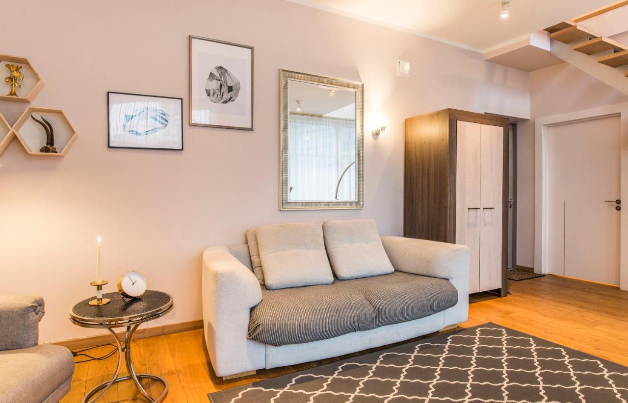 Apartment 2-level Penthouse With Terrace And Free Parking Riga