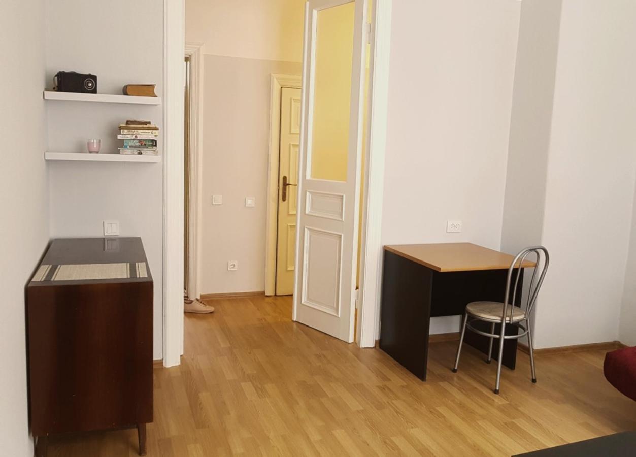 Midsummer House, Cozy And Comfortable In Huoneisto