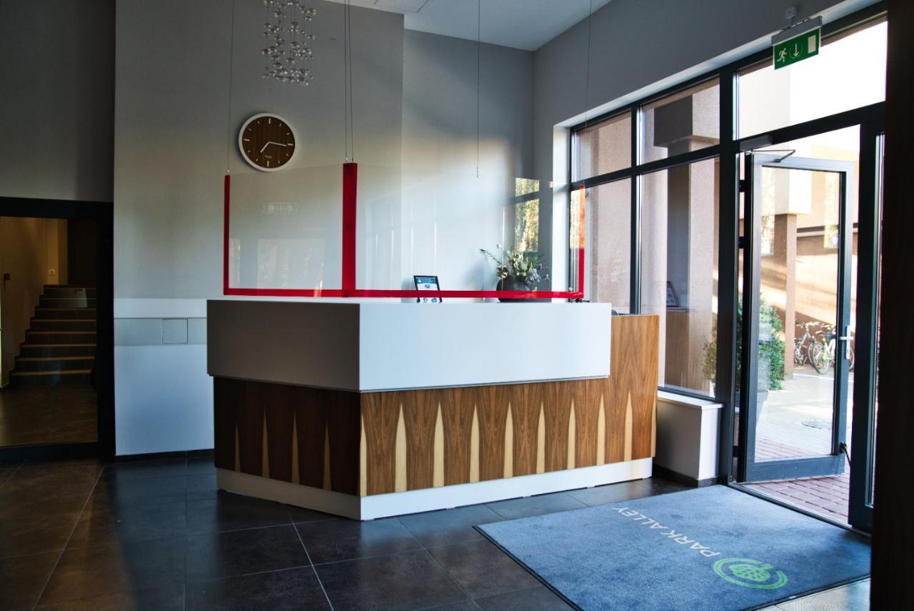 Urban Oasis: Fitness-focused With Views