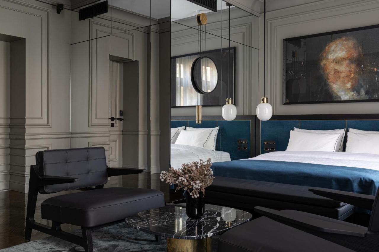 Hotel A22