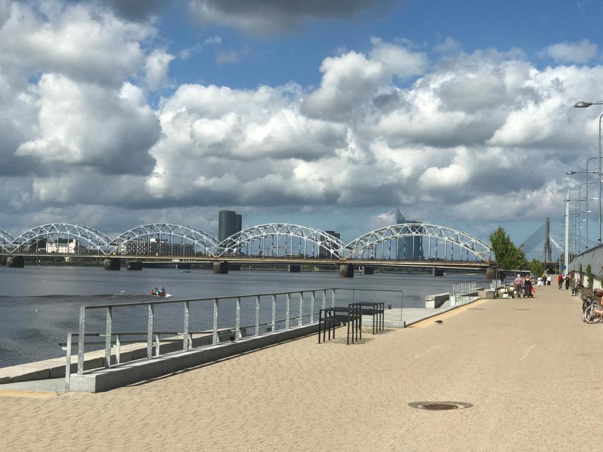 Apartment Riverside Promenade S *