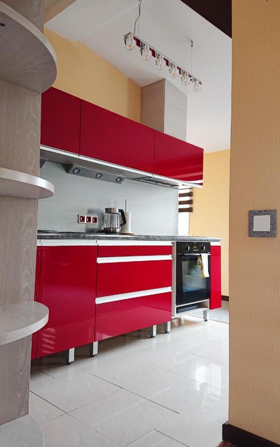 Center Quiet With Free Private Parking * Riga