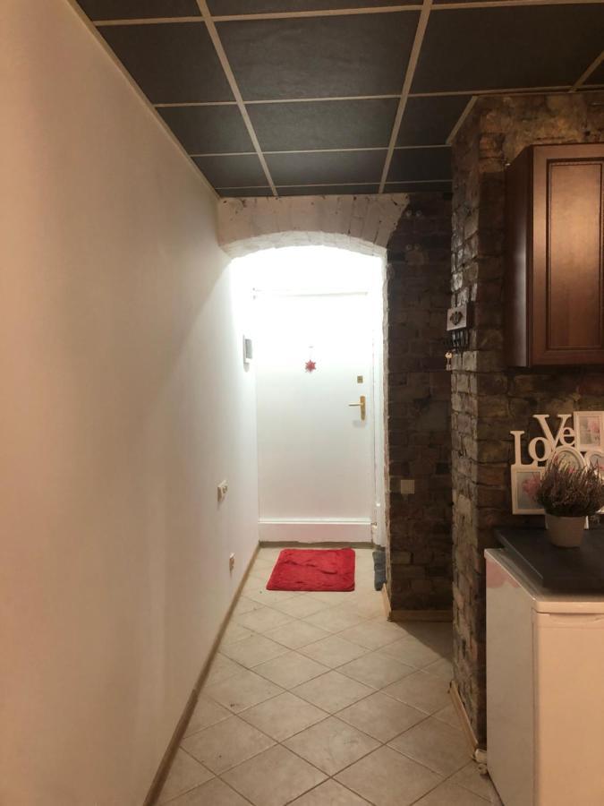 Apartment Center