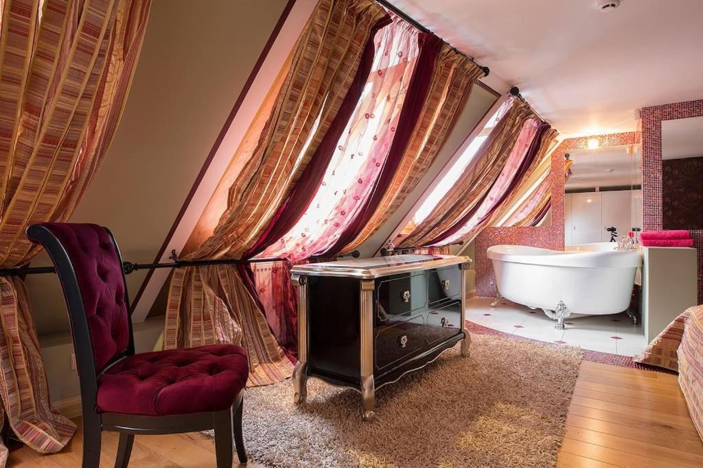 Apartment St.roland Konventhof Riga