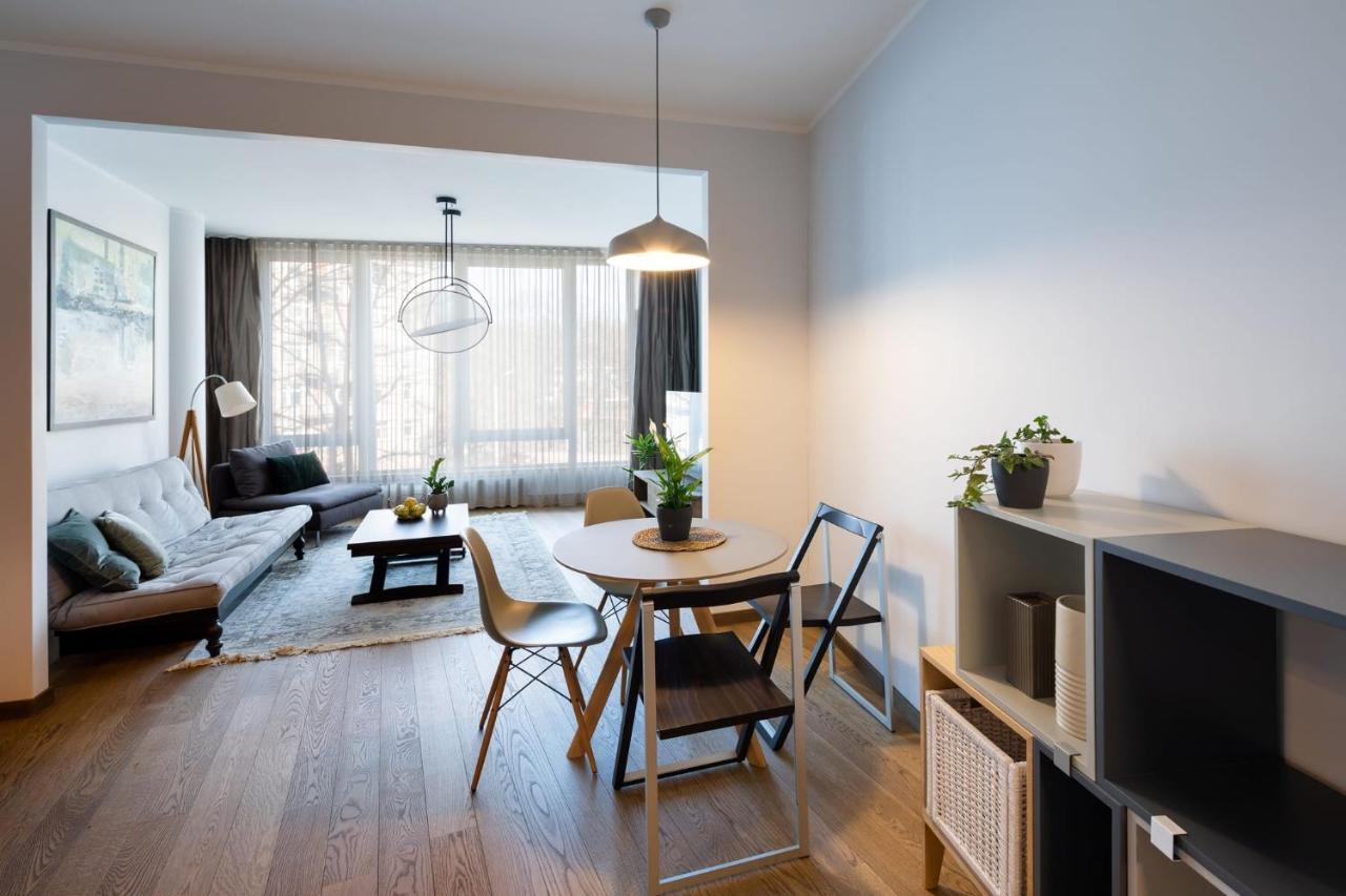 Riverside Spacious One Bedroom Dzīvoklis *