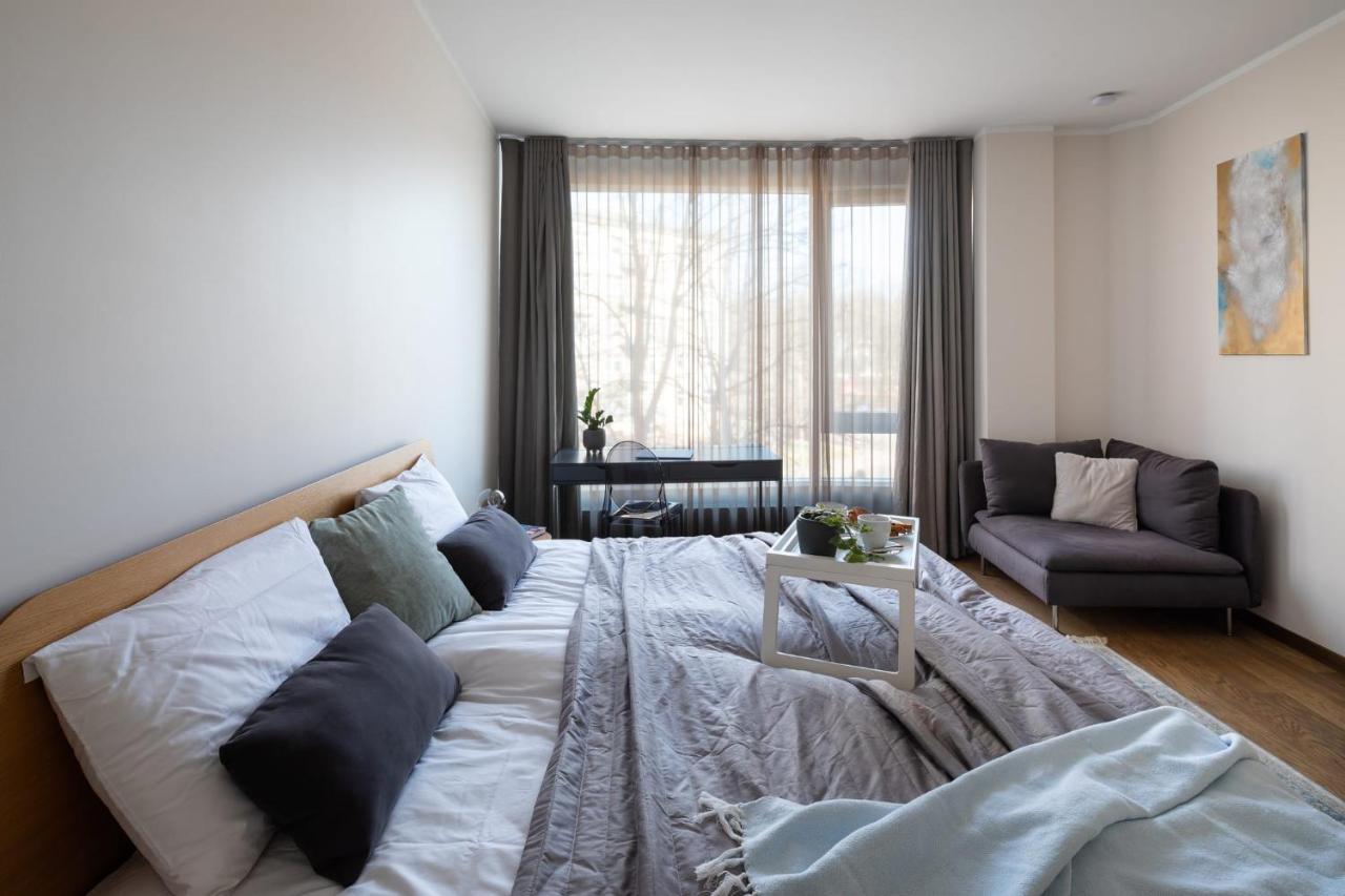 Riverside Spacious One Bedroom Dzīvoklis *