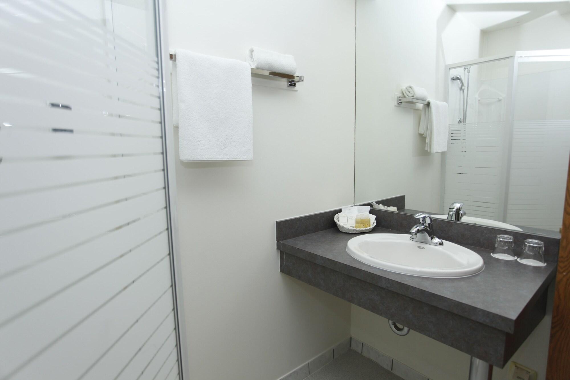 Airport Mara Hotelli 3*