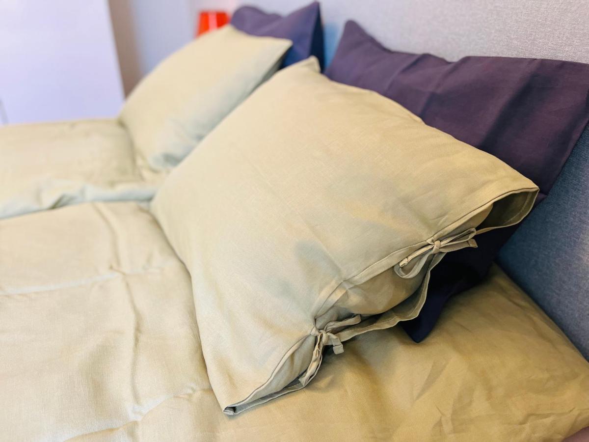 Library House Quiet&compact 2 Rooms&beds * Riga