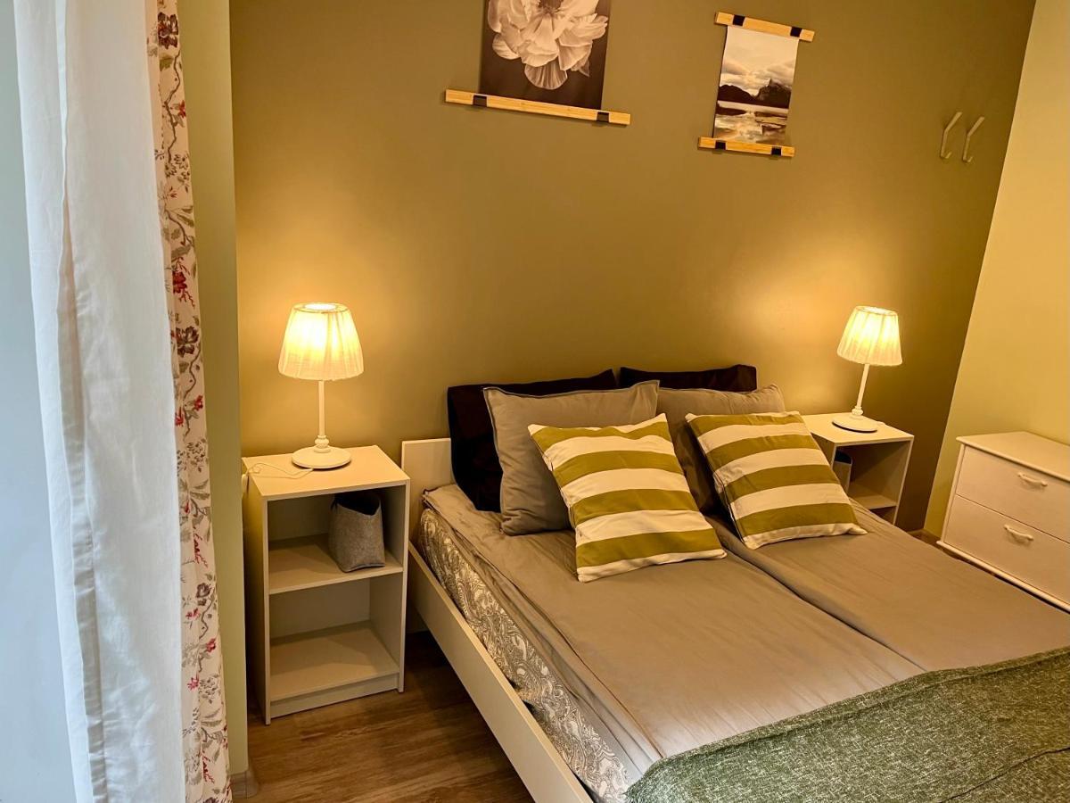 Apartment Cozy Vibes Like It Is Quiet With Three Bedrooms Riga