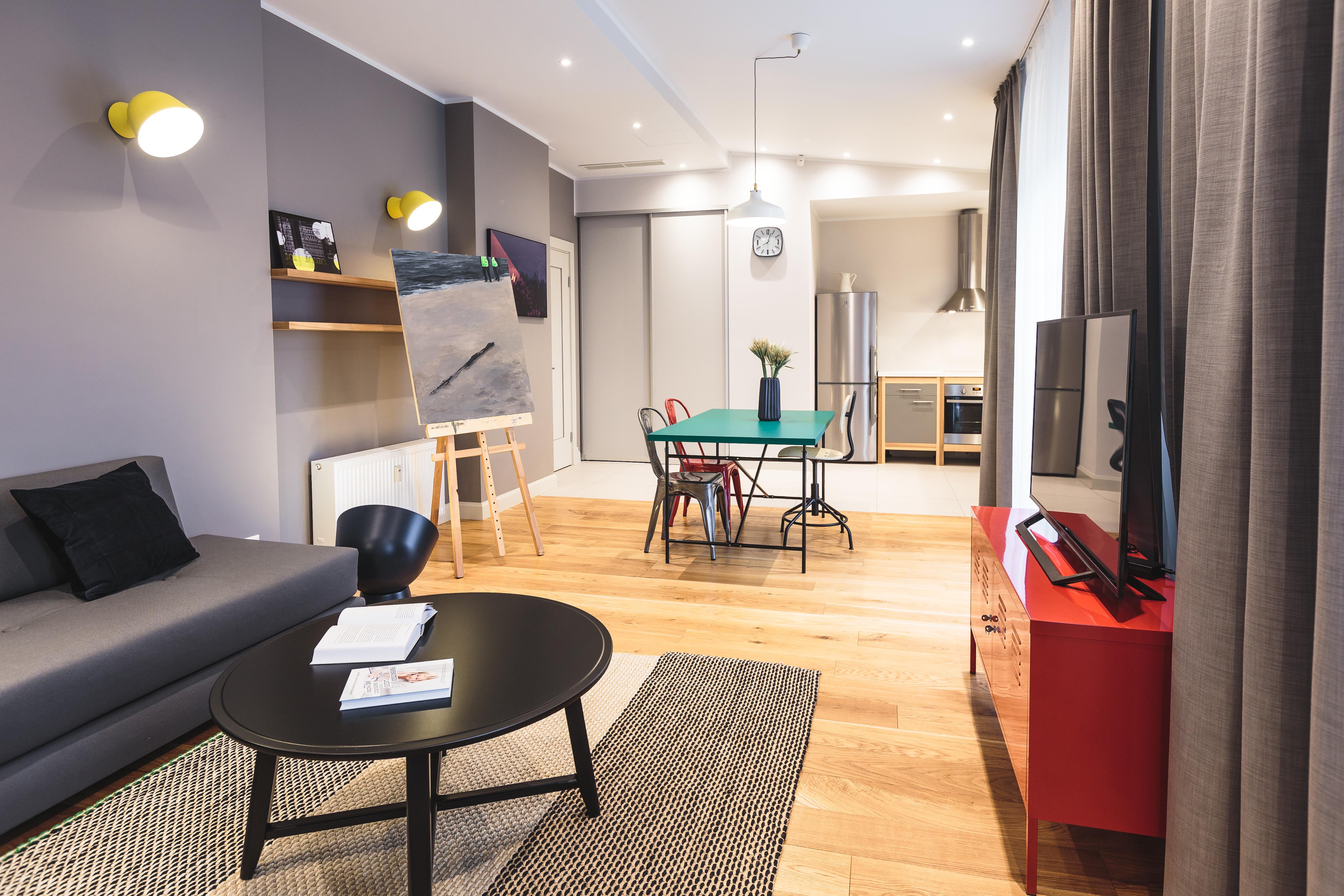 Lux - Skolas Khách sạn hẻo lánh Riga
