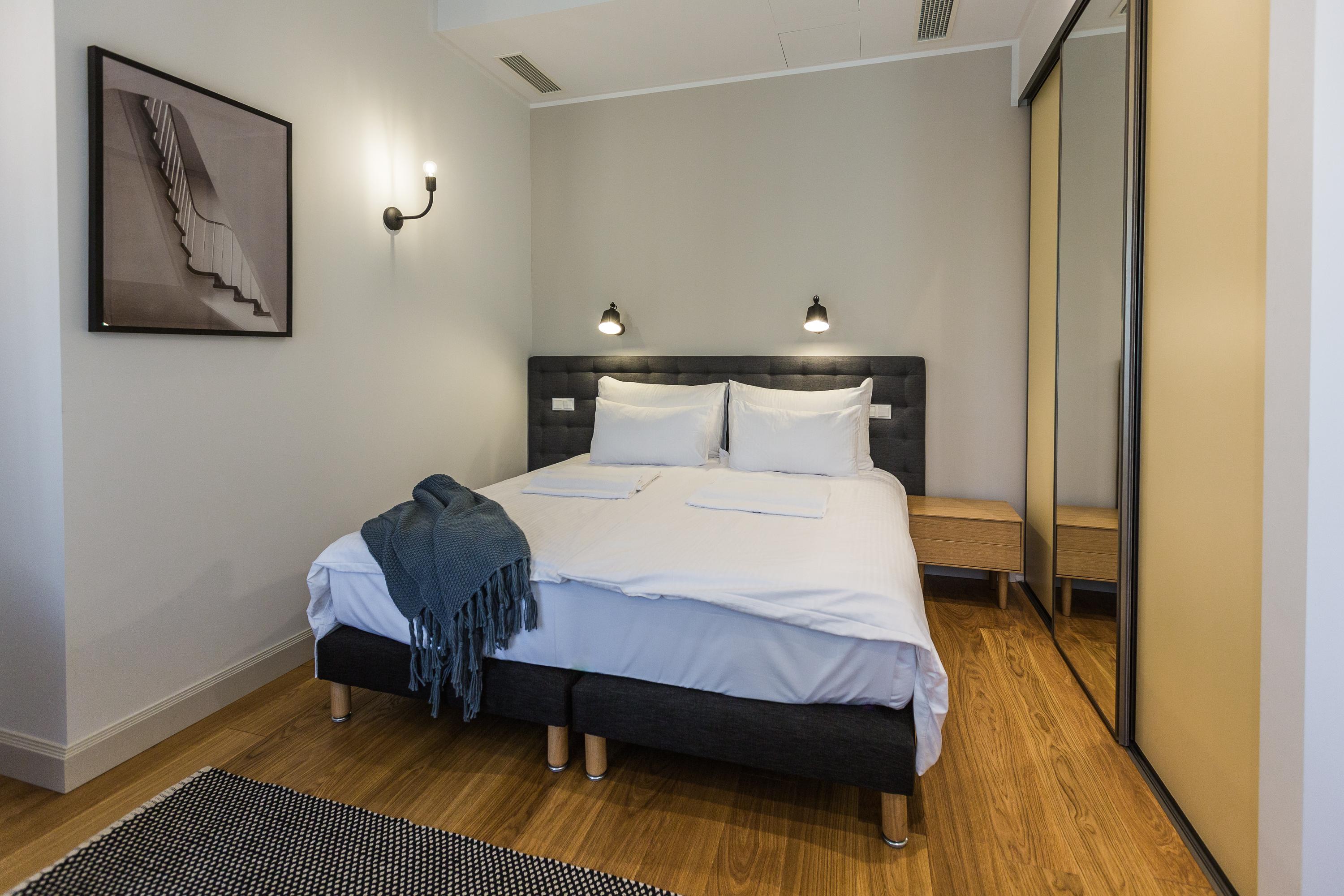 Lux - Skolas Khách sạn hẻo lánh Riga