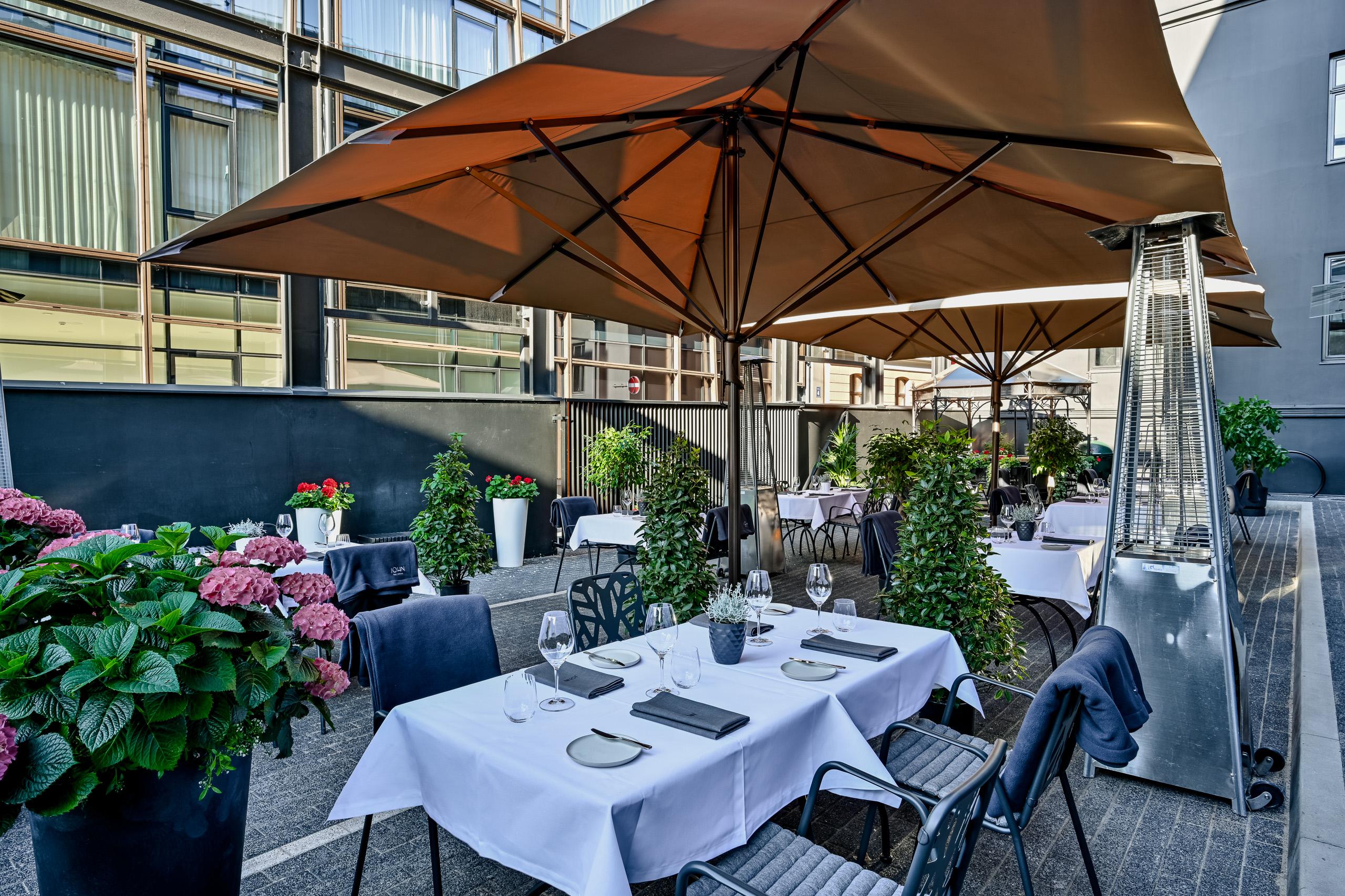 Hotel A22