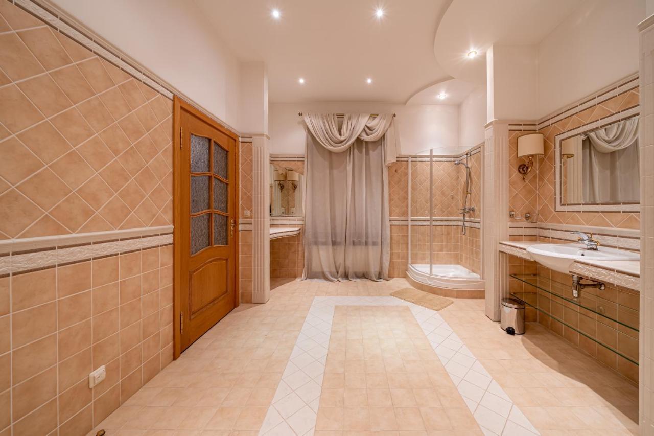 Pulkveza Brieza 7 Street Two Bedroom Apartment