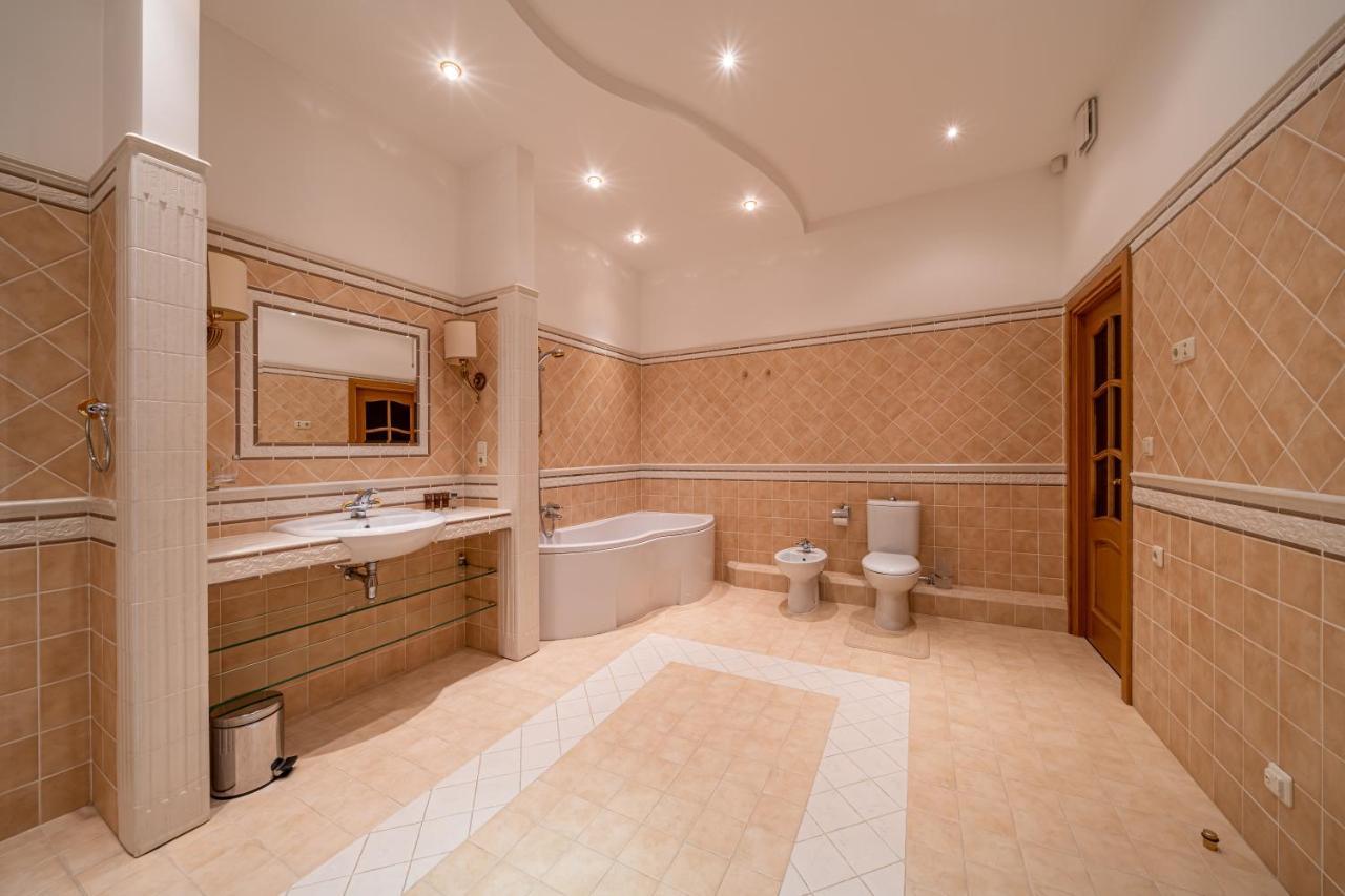 Pulkveza Brieza 7 Street Two Bedroom Riga