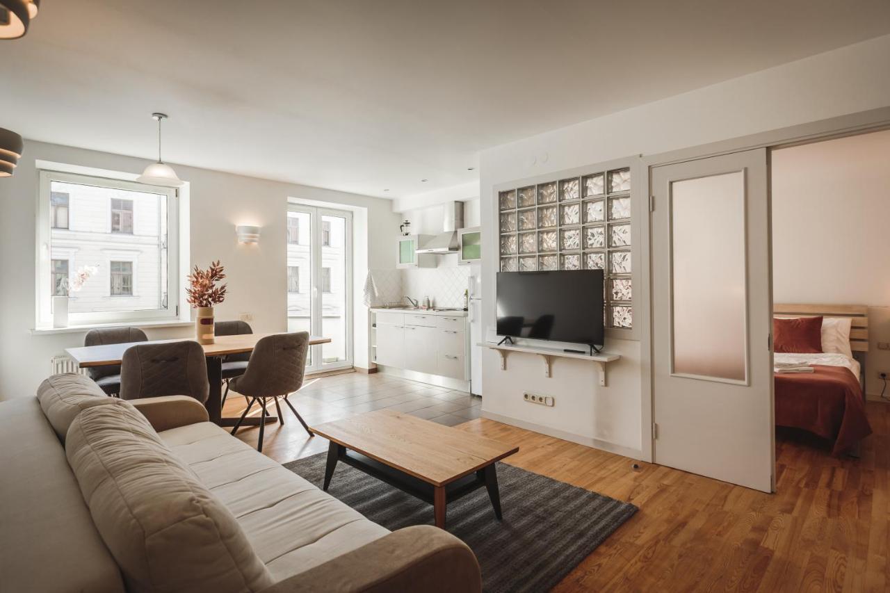 Harmony - Residences Of Pulkveza Brieza Street Next To Silent Center Appartement Riga