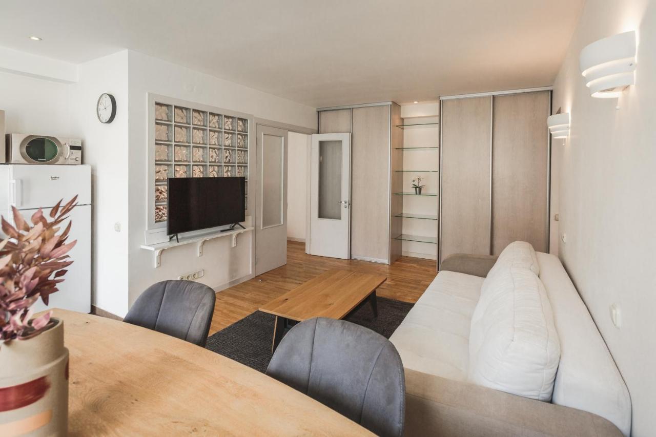 Harmony - Residences Of Pulkveza Brieza Street Next To Silent Center Riga