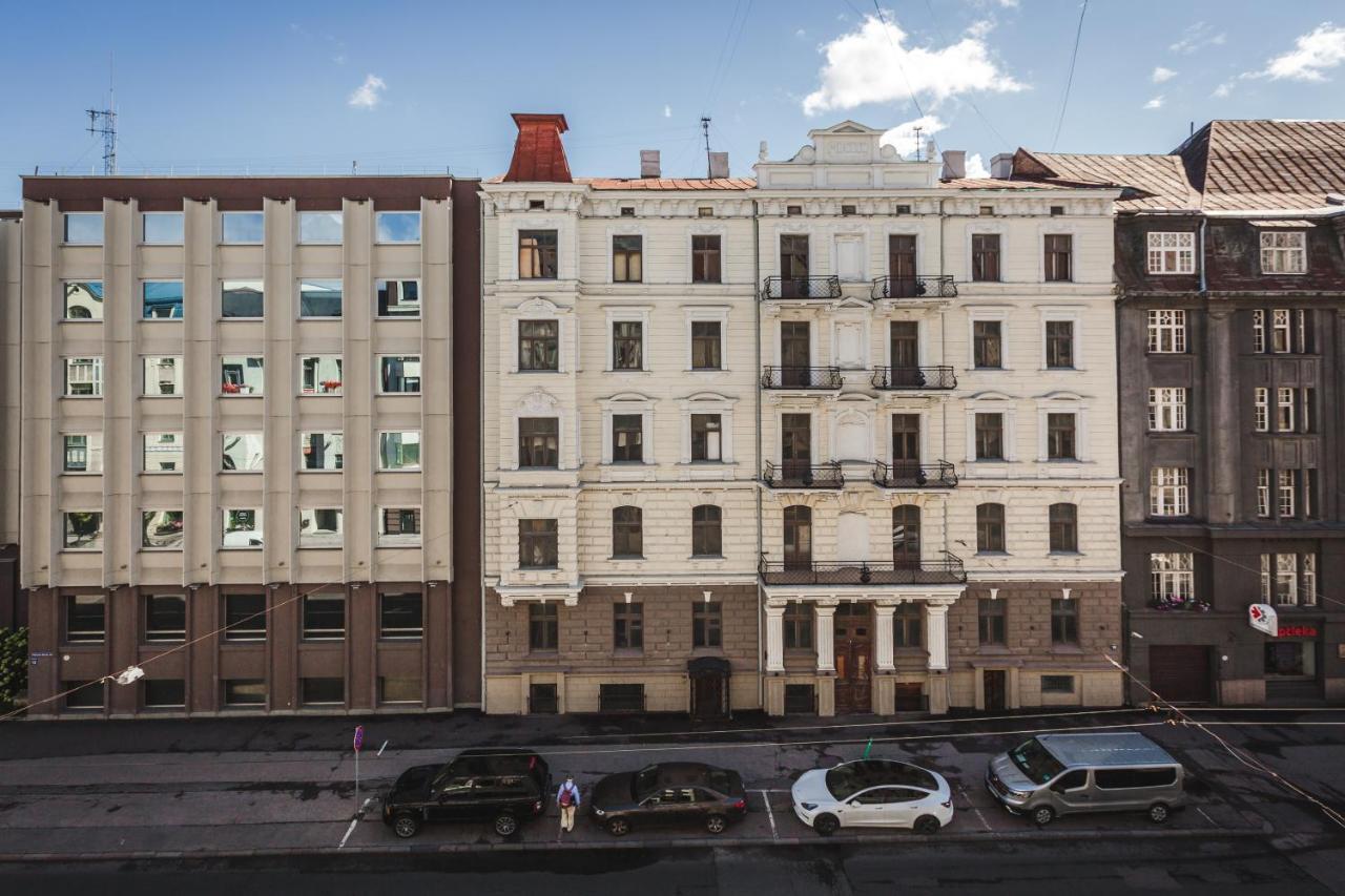 Harmony - Residences Of Pulkveza Brieza Street Next To Silent Center Riga