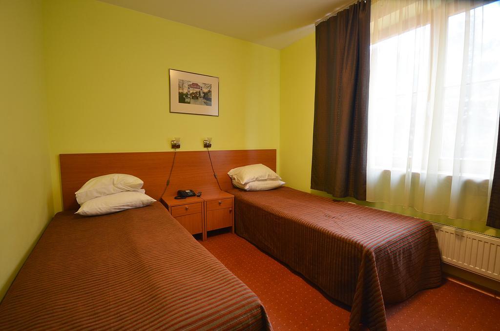 Abc Airport Hotel